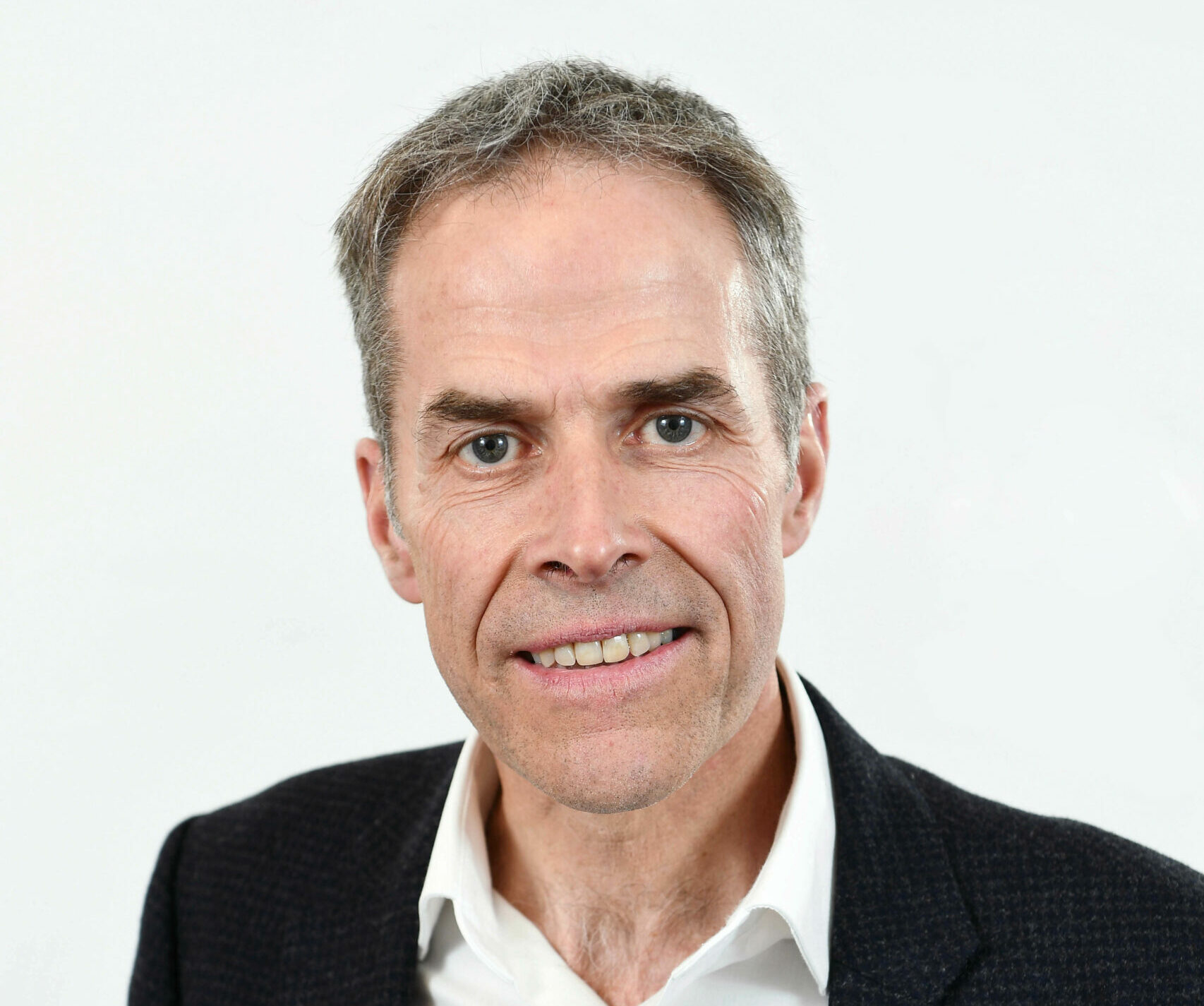 Jonathan Bisson headshot