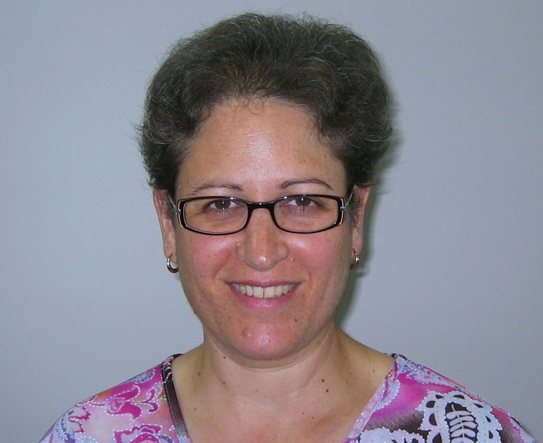 Merle Conyer headshot